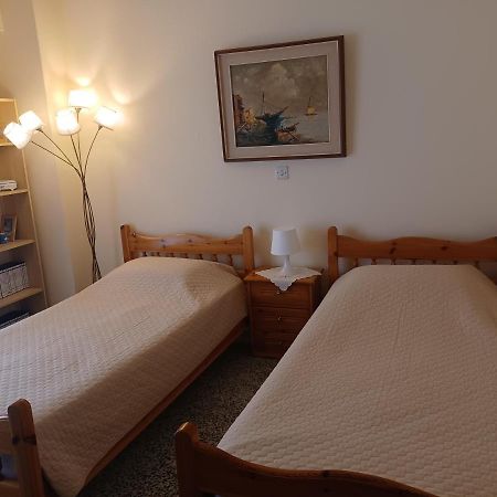 Seaside Family Apartment Loutraki Kültér fotó