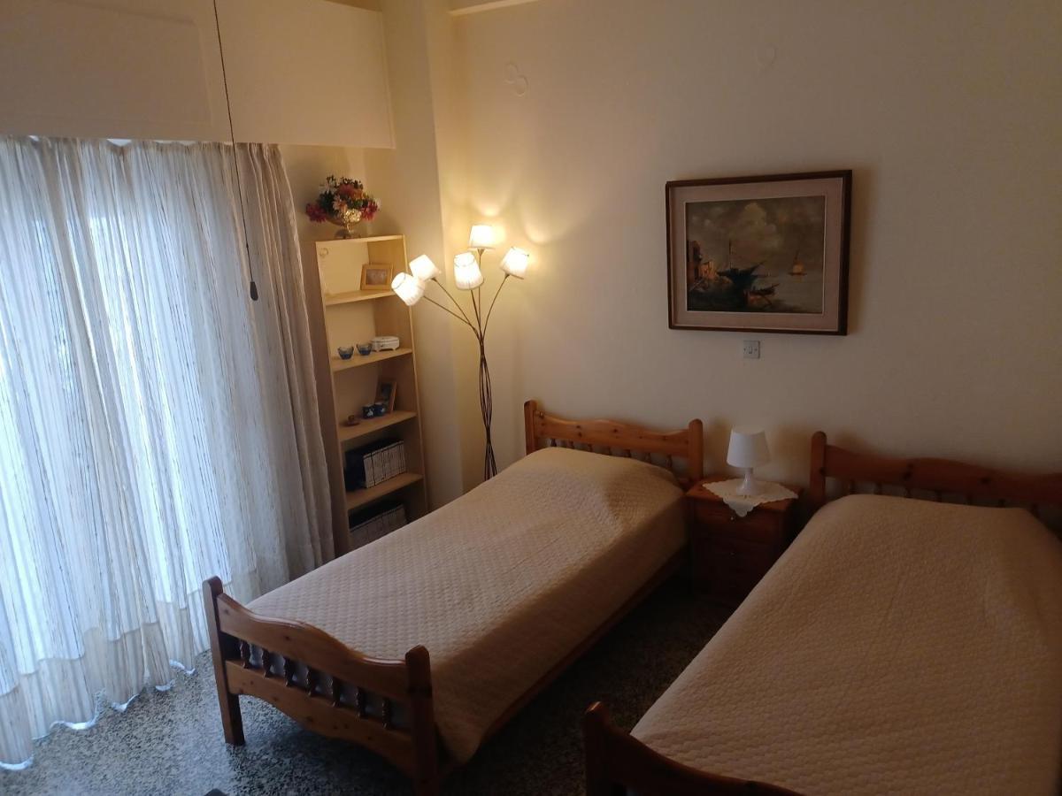Seaside Family Apartment Loutraki Kültér fotó